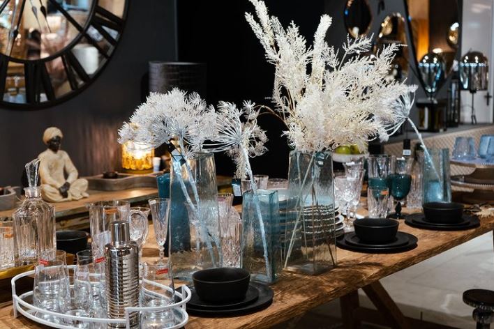 Decora tu mesa con estilo en Absolut Home Mallorca