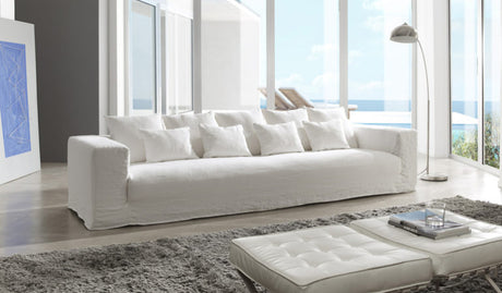 Mangata Sofa
