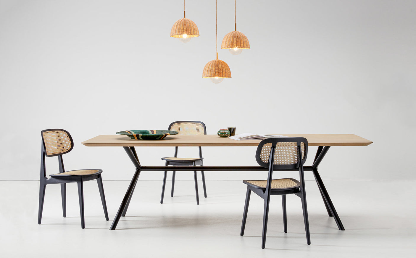Albert cross table