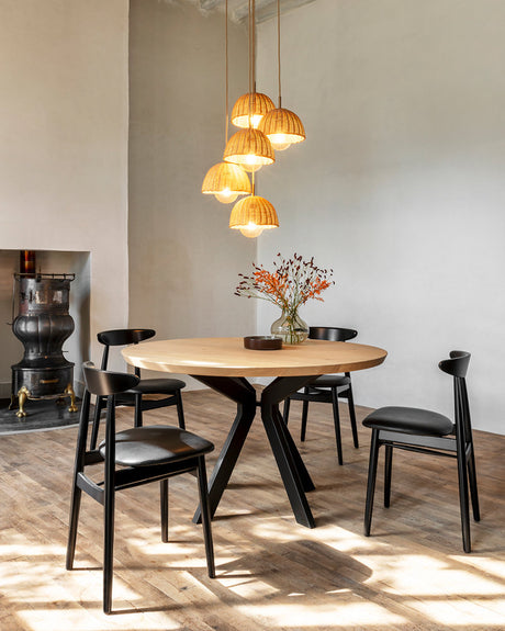Albert round table
