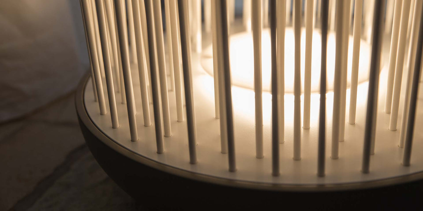 Don't Touch design lamp