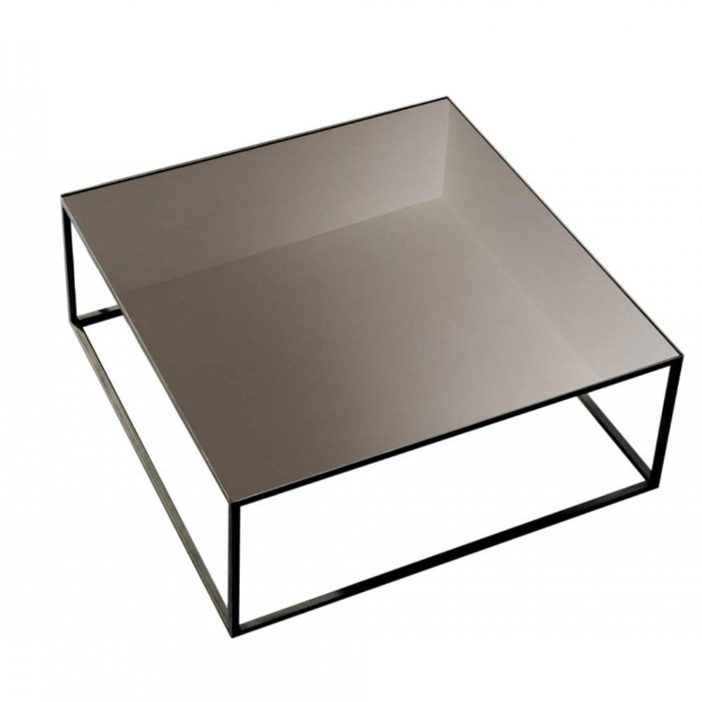 Quadro table