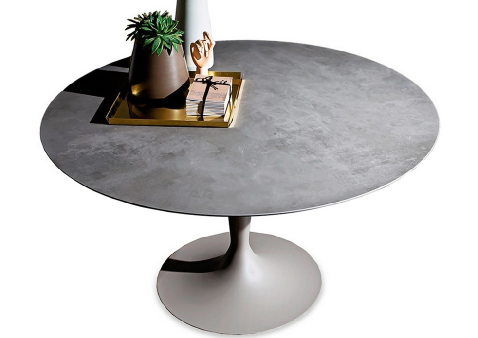 Flute Table