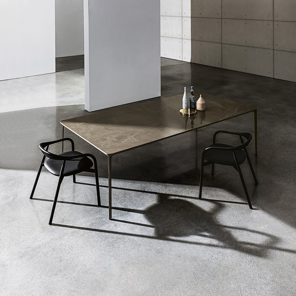 Slim Table