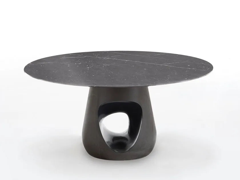 Round Barbara table