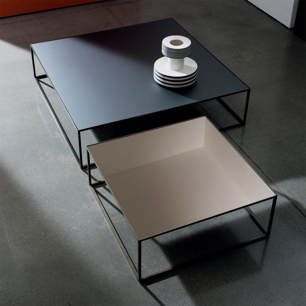 Quadro table